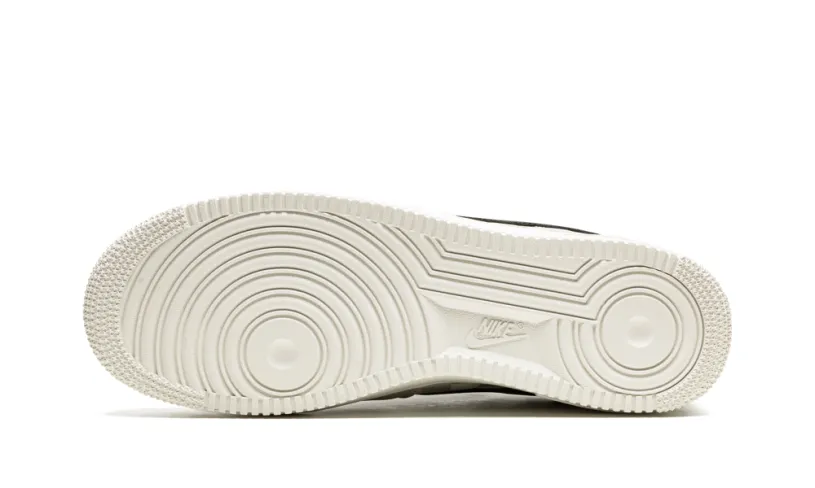 Nike Lifestyle Air Force 1 Low 'LeBron James - King's Day'